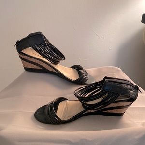 Black sandals with wedge heel